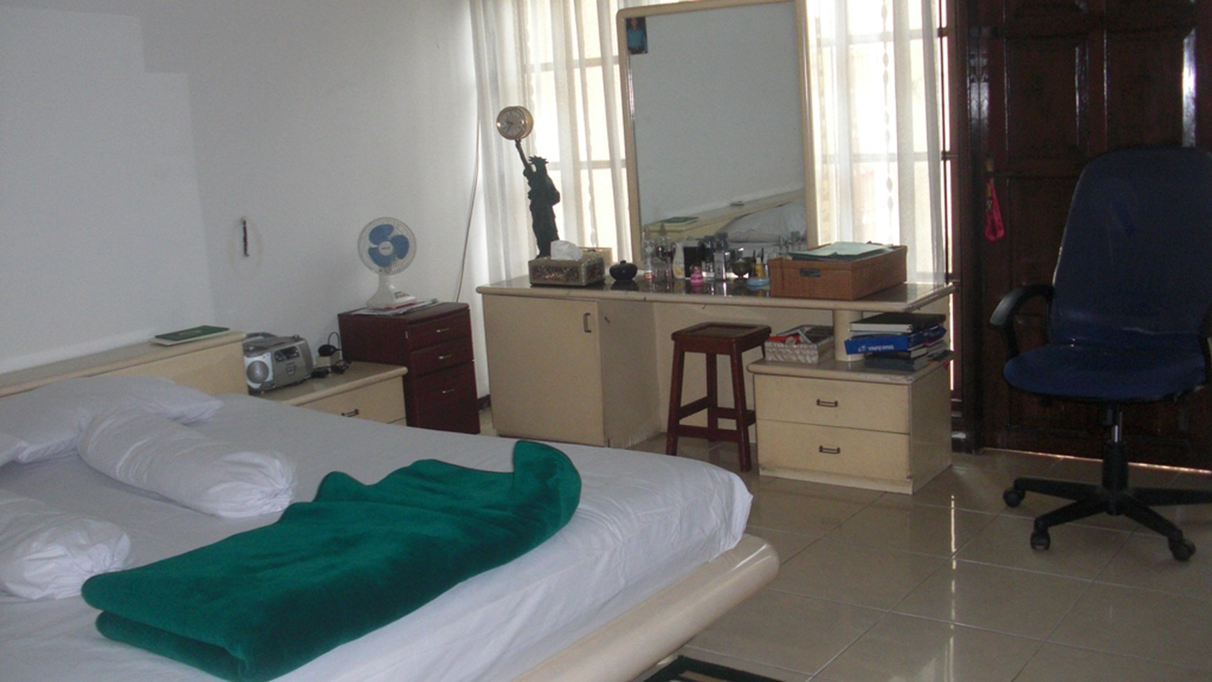 rumah bagus,di deplu,lingkungan aman,lokasi oke,harga murah