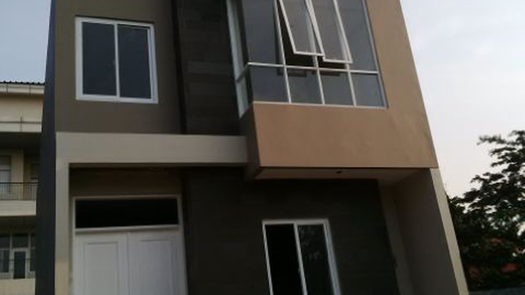 Dijual Rumah Taman Alora - Lippo Karawaci