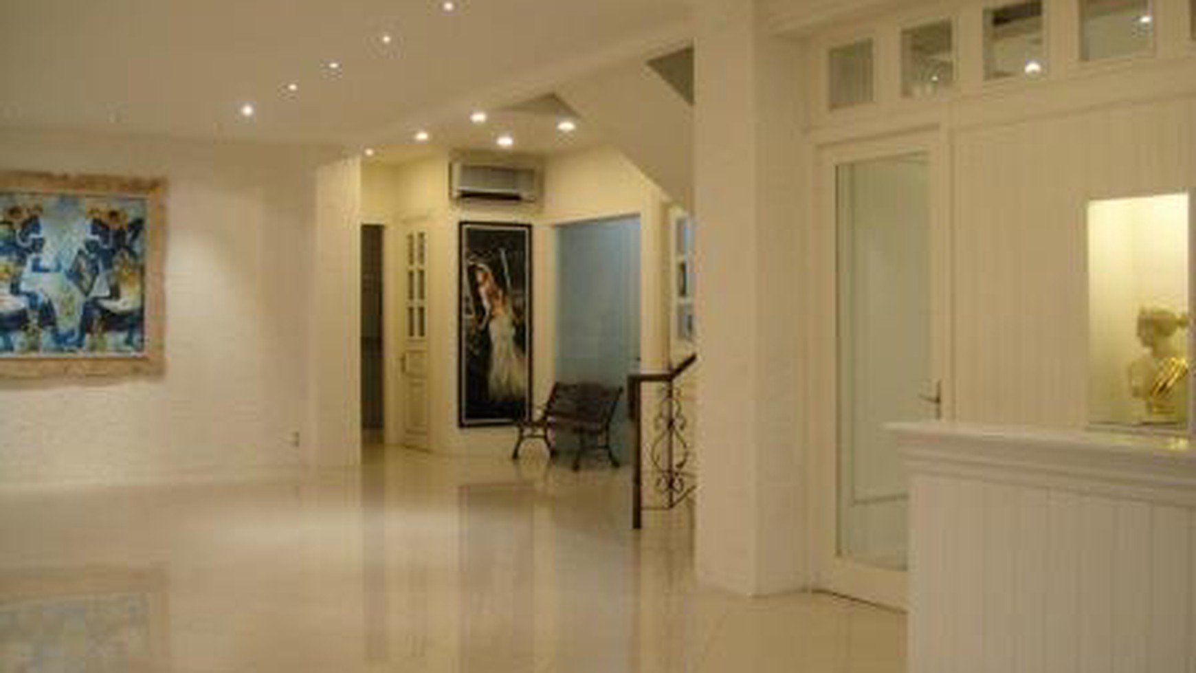 Bangunan Office Sangat Strategis Di Cideng Timur #EA