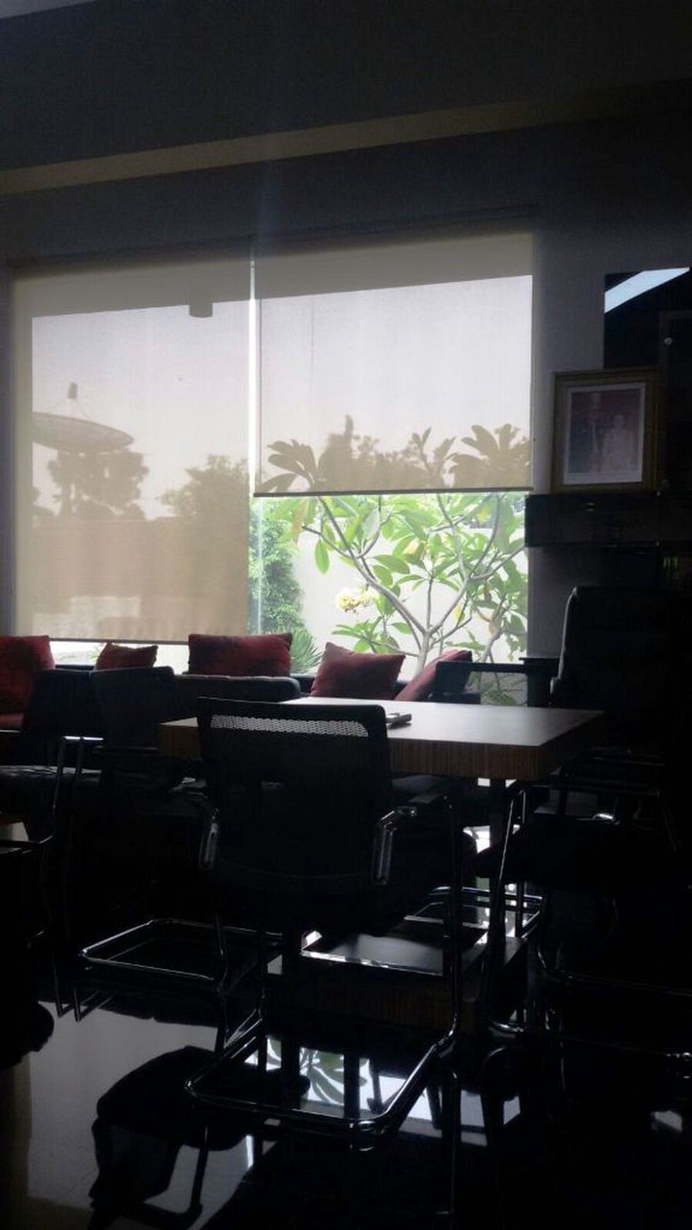 Rumah Mewah, strategis,siap huni,halaman luas di Pondok Indah