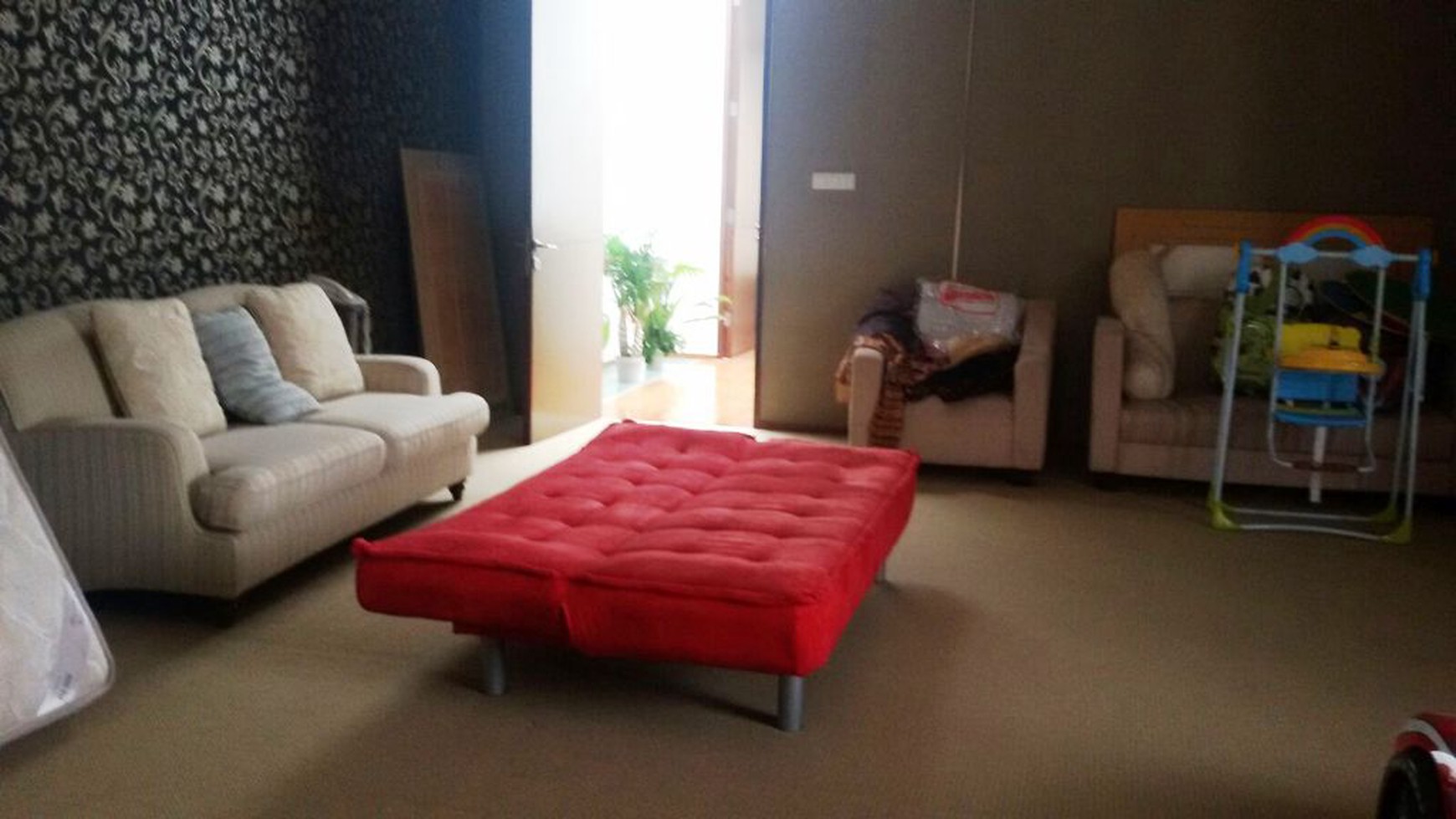 Rumah Mewah, strategis,siap huni,halaman luas di Pondok Indah