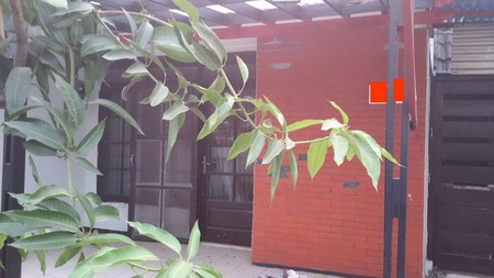 STRATEGIS LOCATION IN SOUTH JAKARTA - 5 MINUTES TO HIGHWAY GATE TO AIRPORT, BINTARO