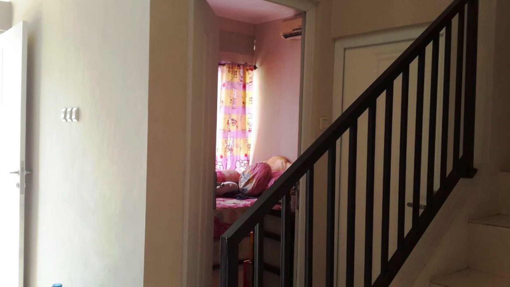 Rumah Minimalis,Bagus,siap huni Dalam cluster Dekat Bintaro Xchange