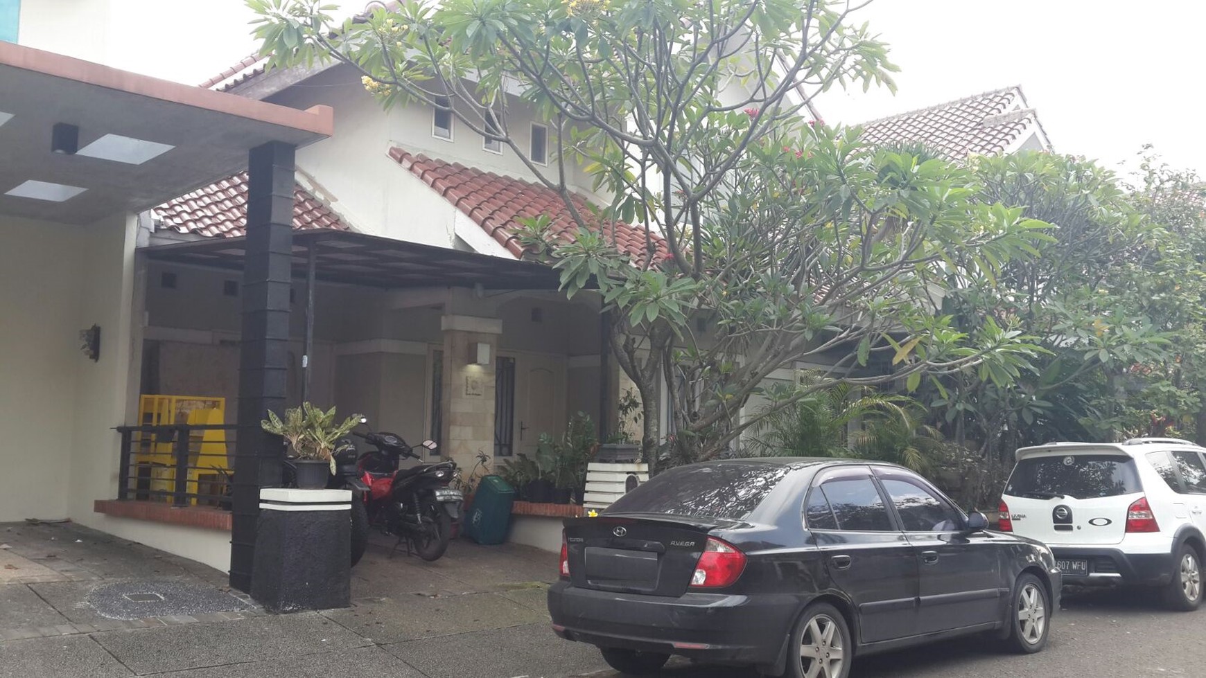 Rumah siap huni di Sektor 9 Bintaro Jaya