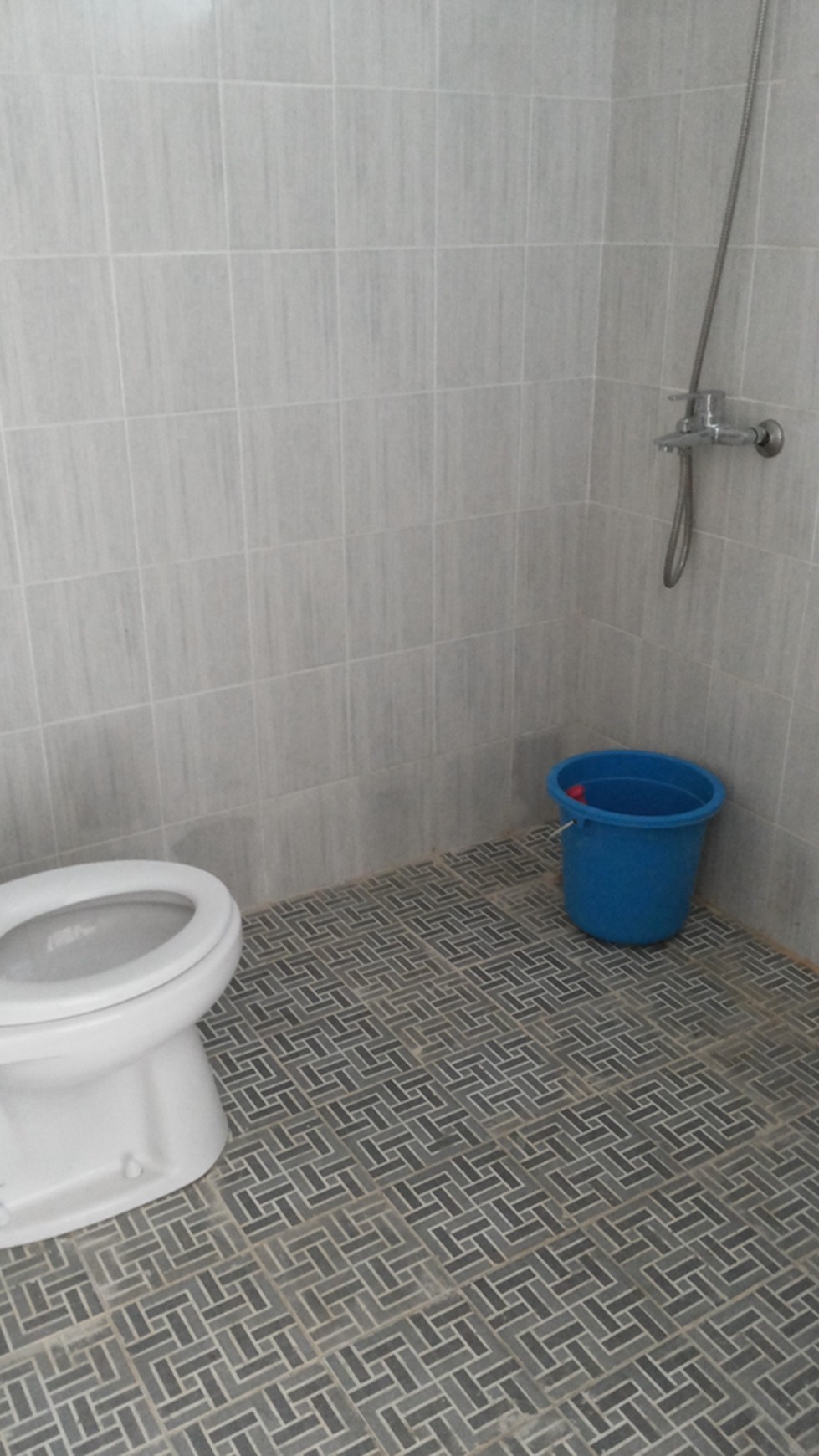 Rumah Minimalis Dalam Cluster Di Ciputat, rumah baru 2 lantai,