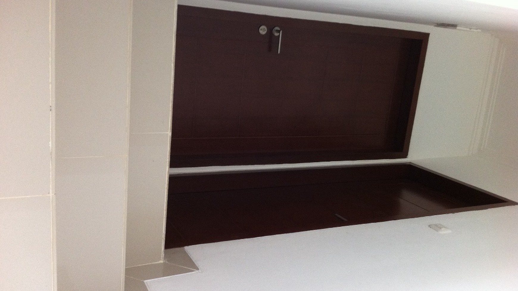 Rumah Minimalis Dalam Cluster Di Ciputat, rumah baru 2 lantai,