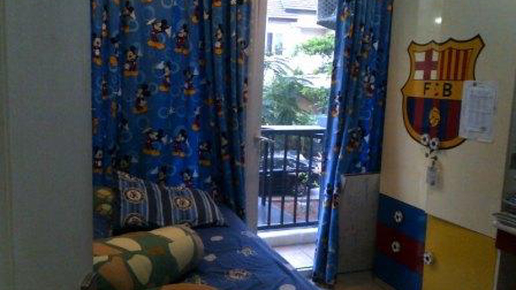 Sale Daerah Bintaro Rumah Hadap Timur dan Depan Taman #ER