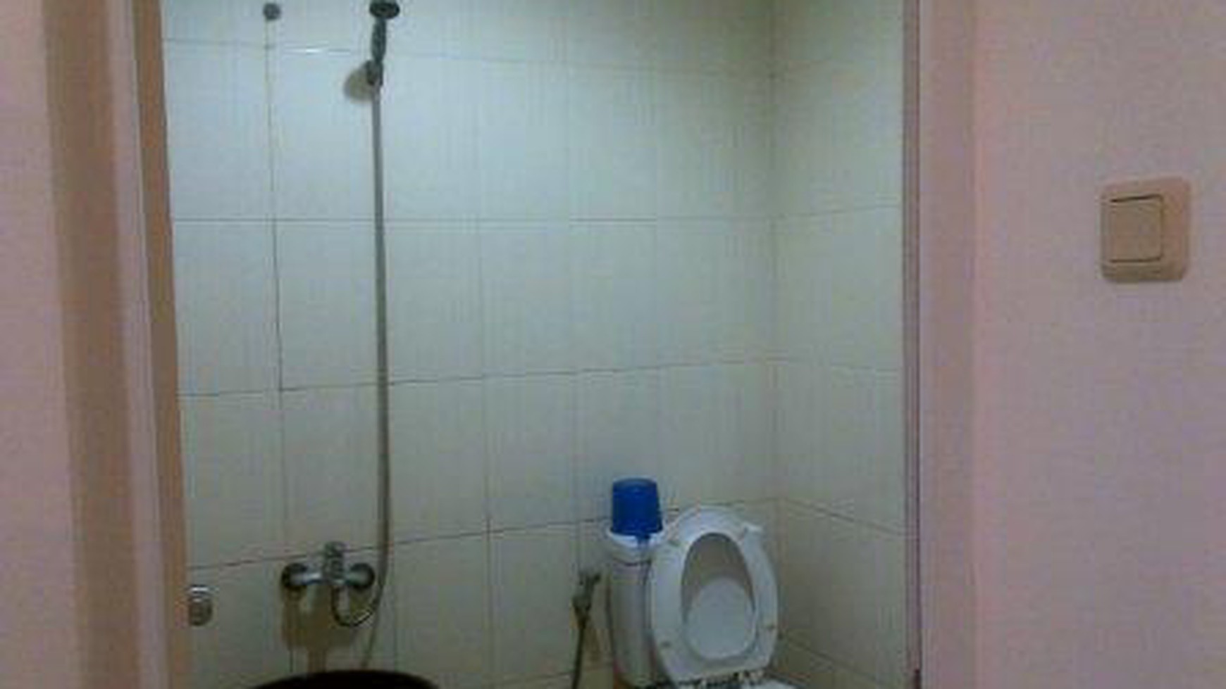 Sale Daerah Bintaro Rumah Hadap Timur dan Depan Taman #ER