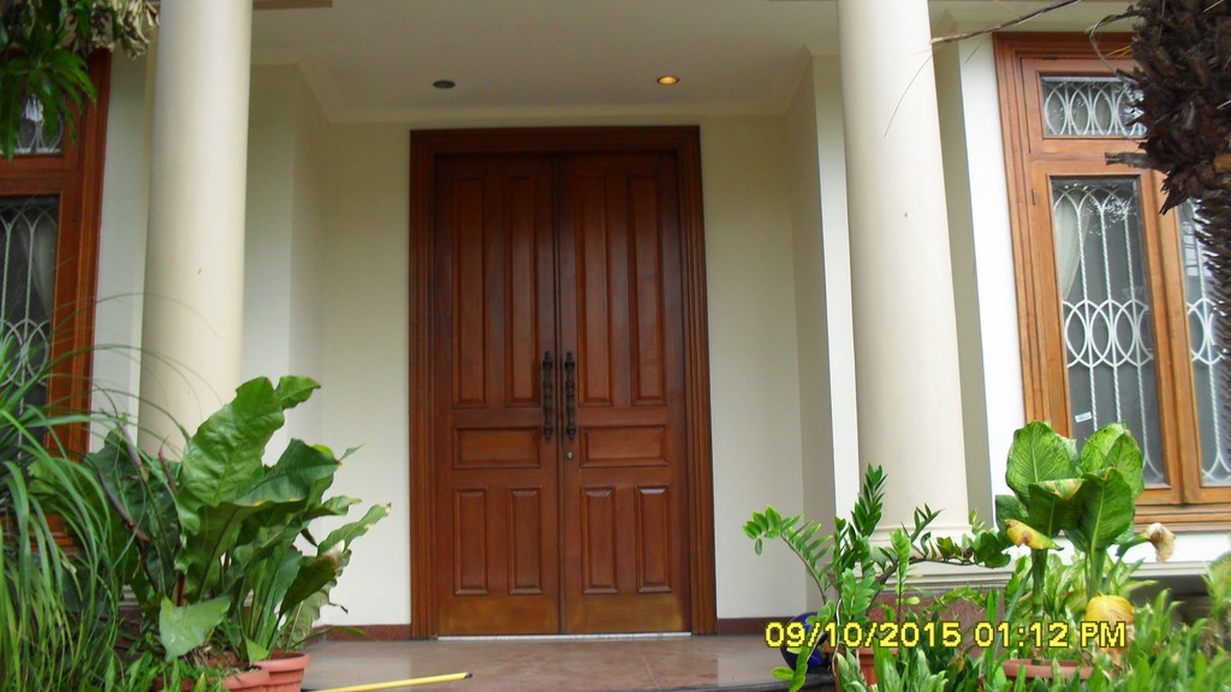 For Rent..Rumah Pondok Indah..Swimming Pool..4 Bedroom