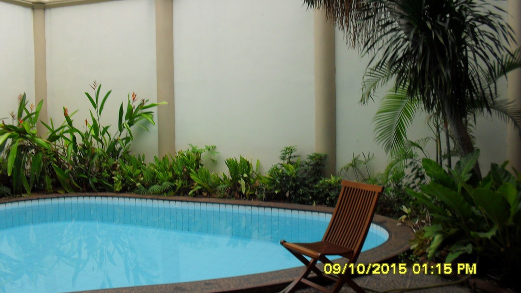 For Rent..Rumah Pondok Indah..Swimming Pool..4 Bedroom