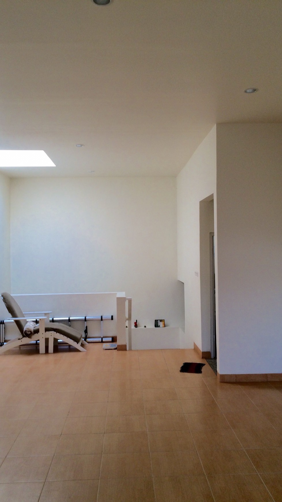 Dijual / Disewakan Ruko Piazza Del Espana Jl. Kalimantan - Lippo Karawaci