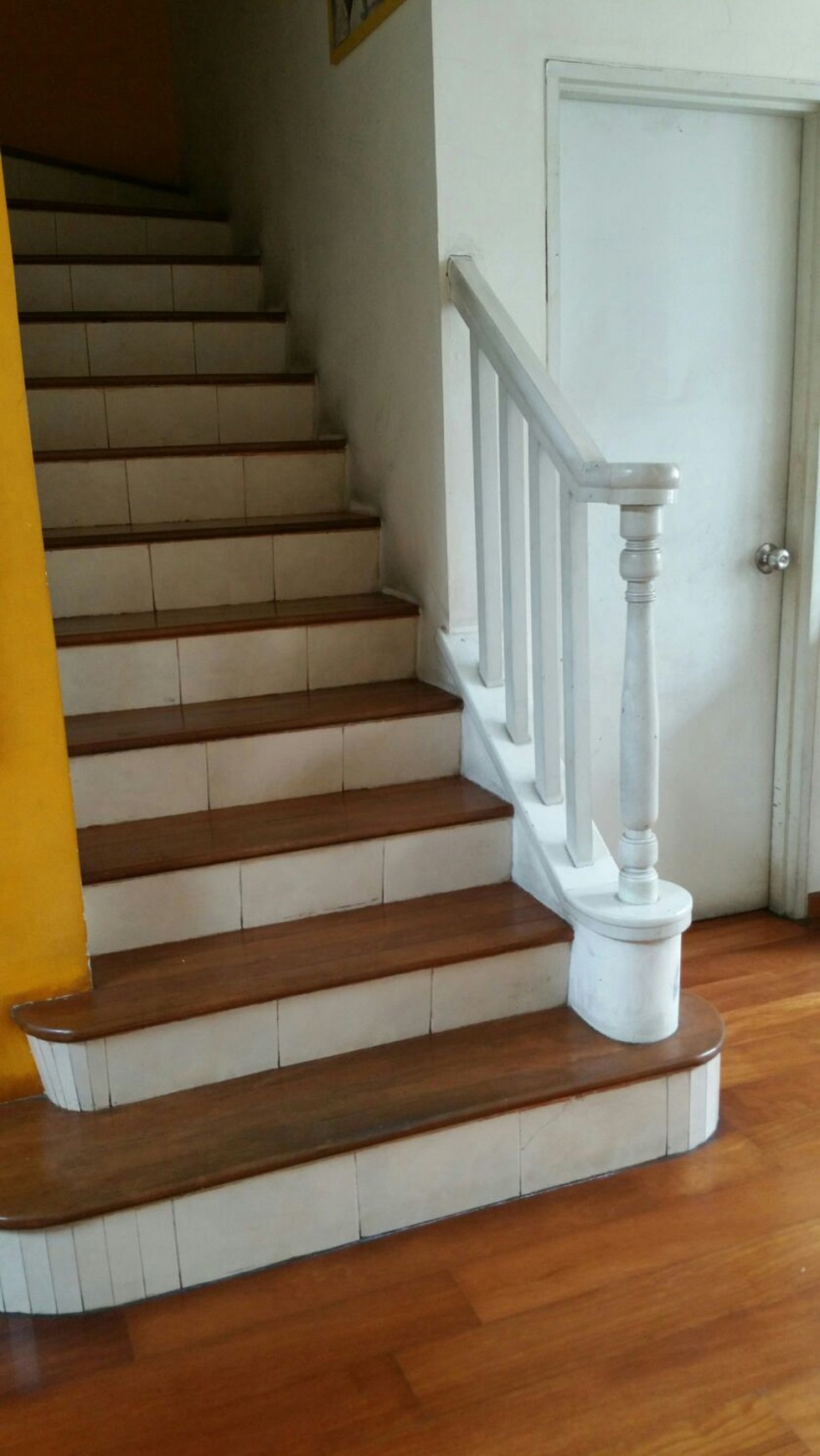 Dijual Townhouse Taman Paris Special Unit - Lippo Karawaci