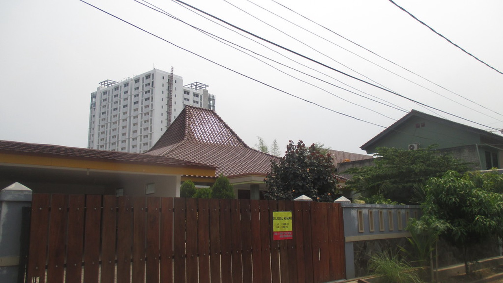 Dijual Rumah Islamic Village Tanah Luas - Karawaci