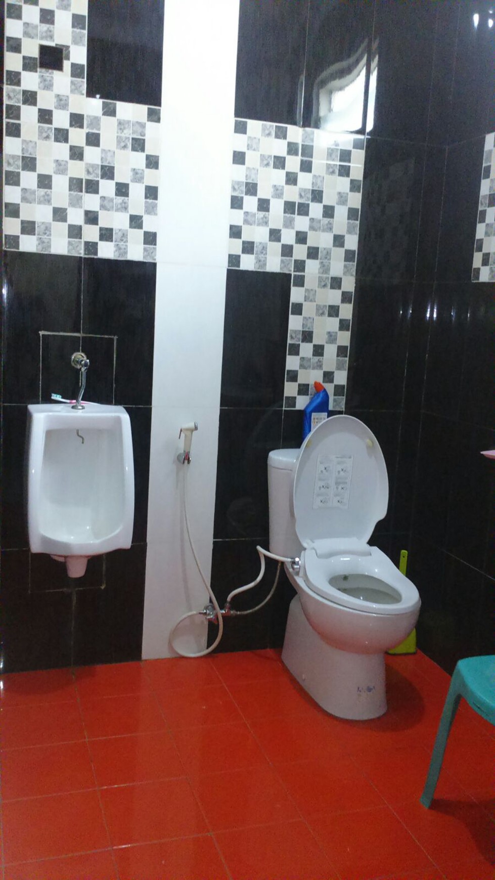 Dijual Rumah Islamic Village Tanah Luas - Karawaci