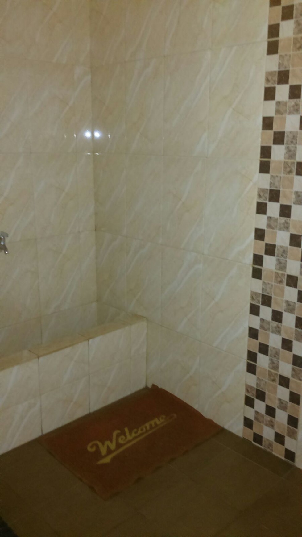 Dijual Rumah Islamic Village Tanah Luas - Karawaci