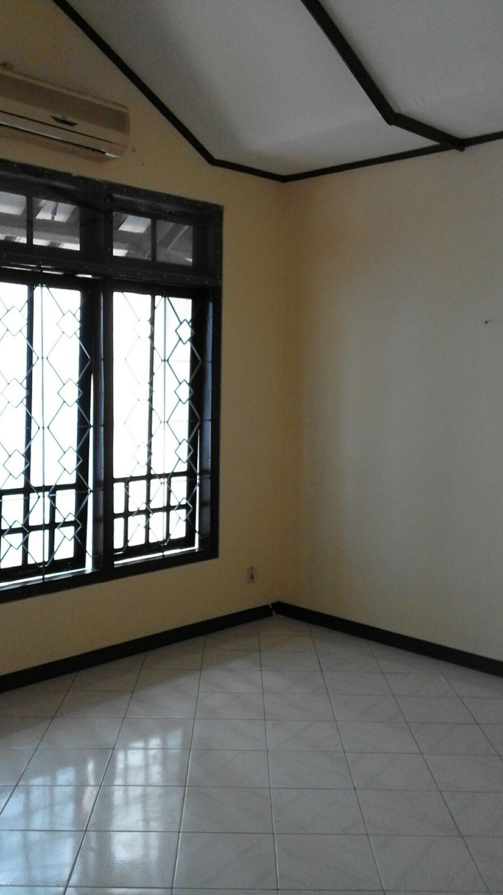 Rumah Siap Huni di Sektor 5 Bintaro Jaya