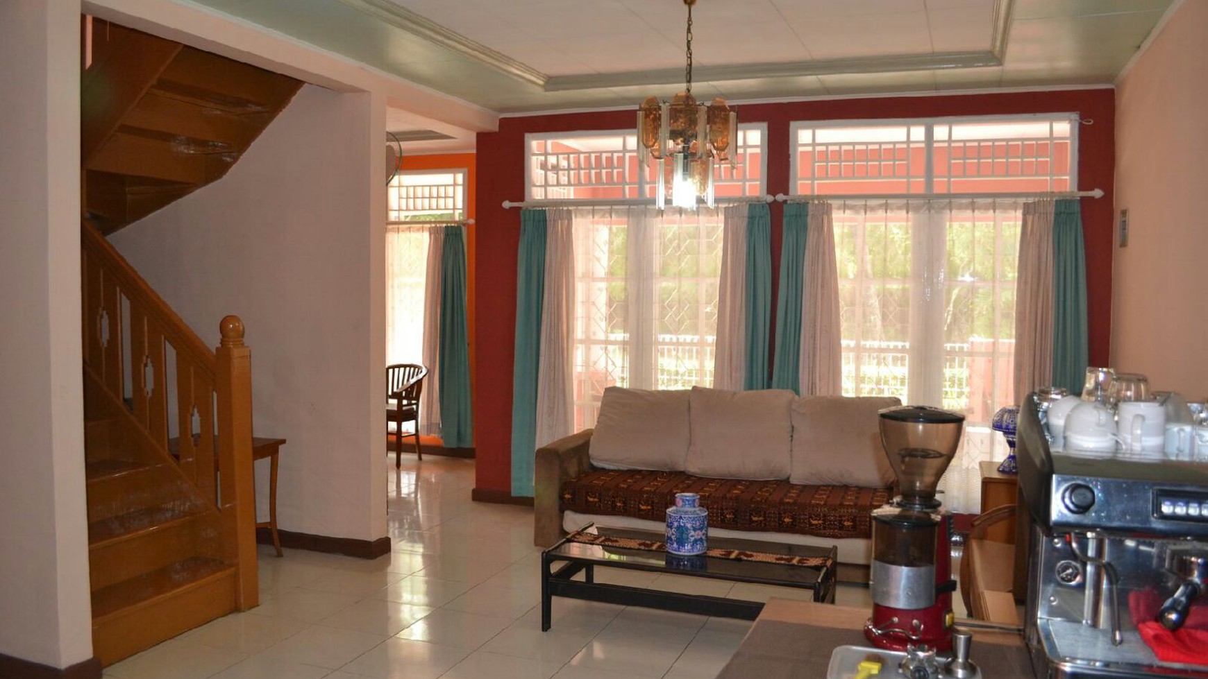 Rumah Bagus,strategis,nyaman di sektor 6 Bintaro Jaya