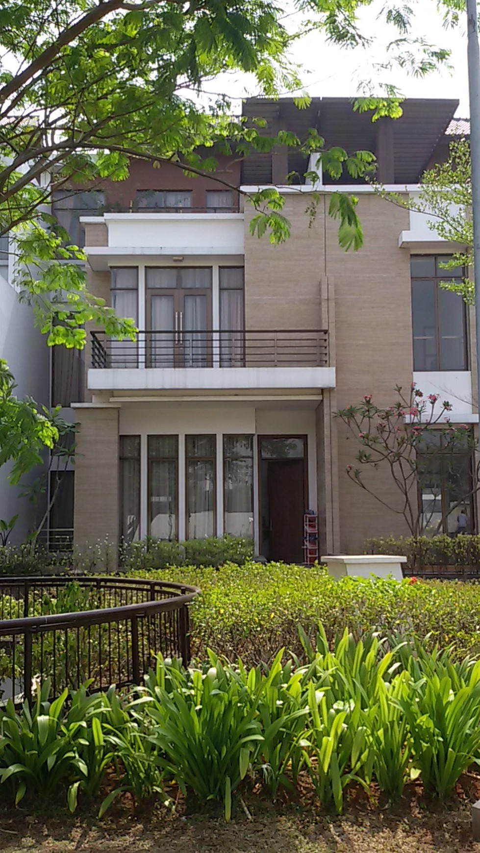 Rumah Dijual dan Disewakan!!!