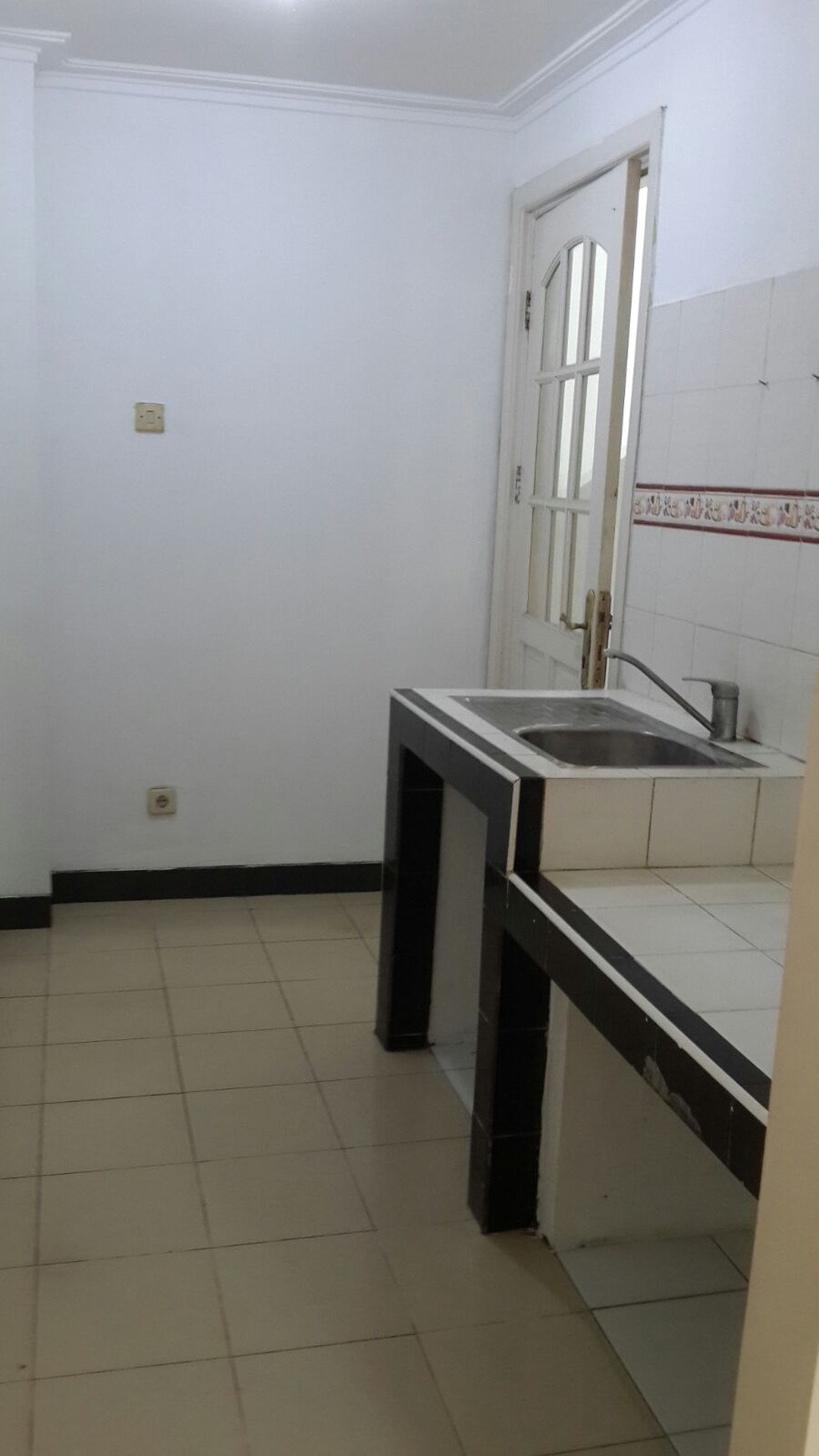 Rumah Bagus,strategis di graha Raya