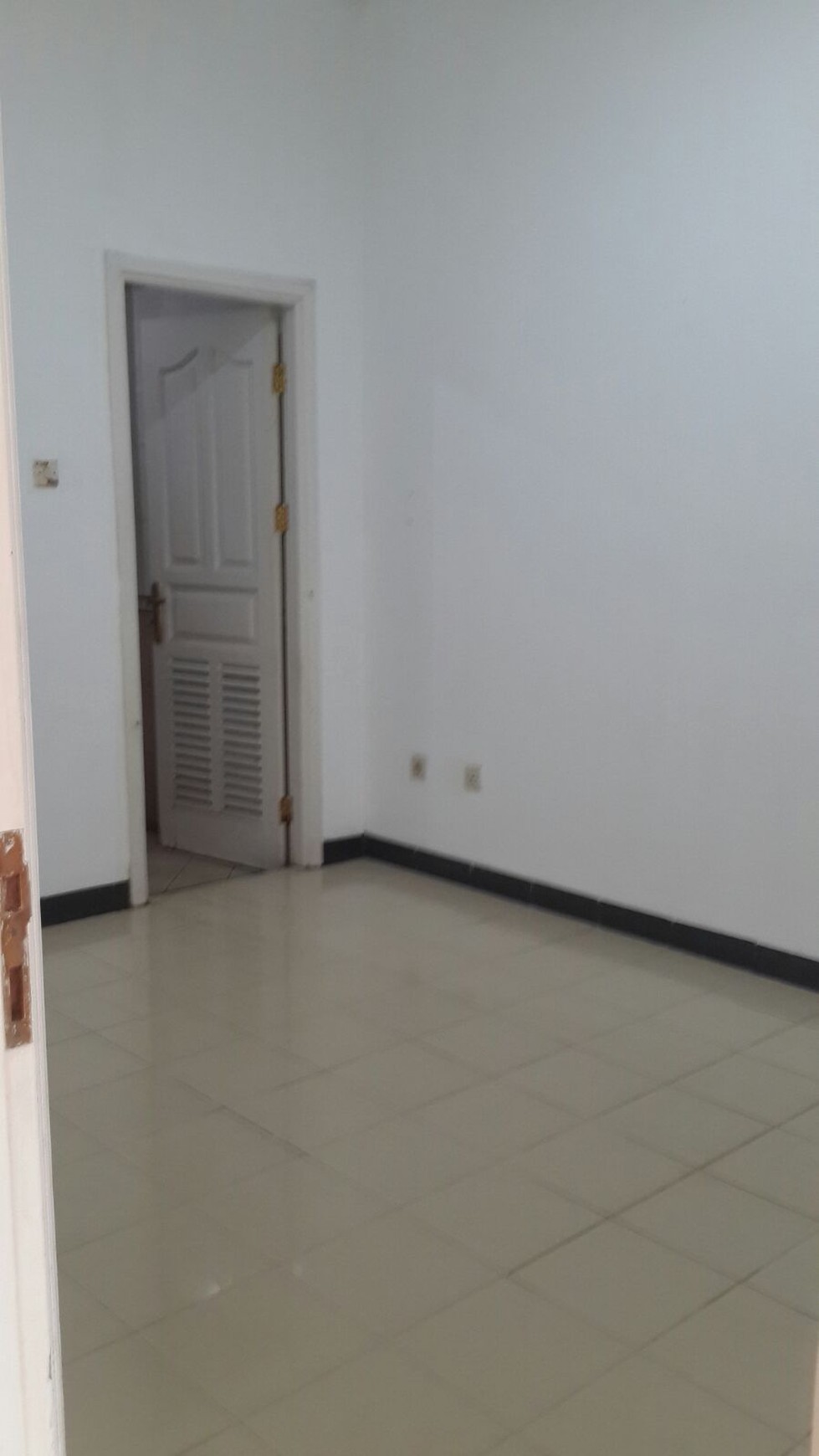 Rumah Bagus,strategis di graha Raya