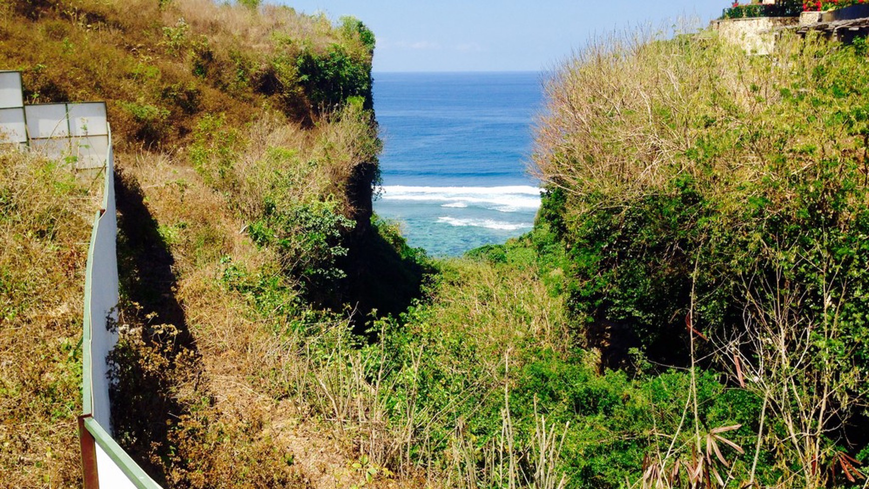 Unblock Seaview Land 2,7ha  Between 2 Famous Hotel in Ungasan Bali