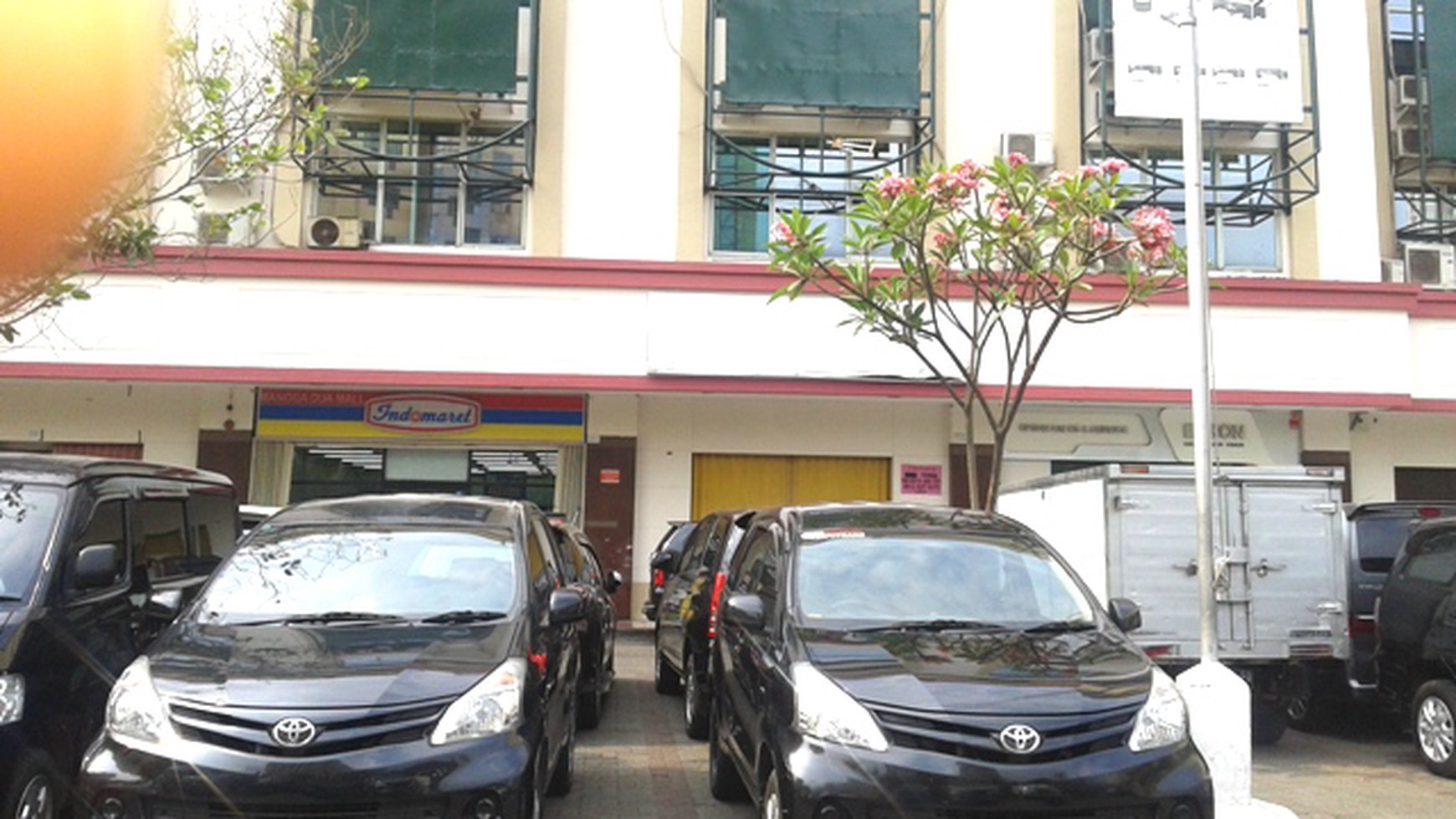 Ruko strategis di pusat kota harga 8M nego