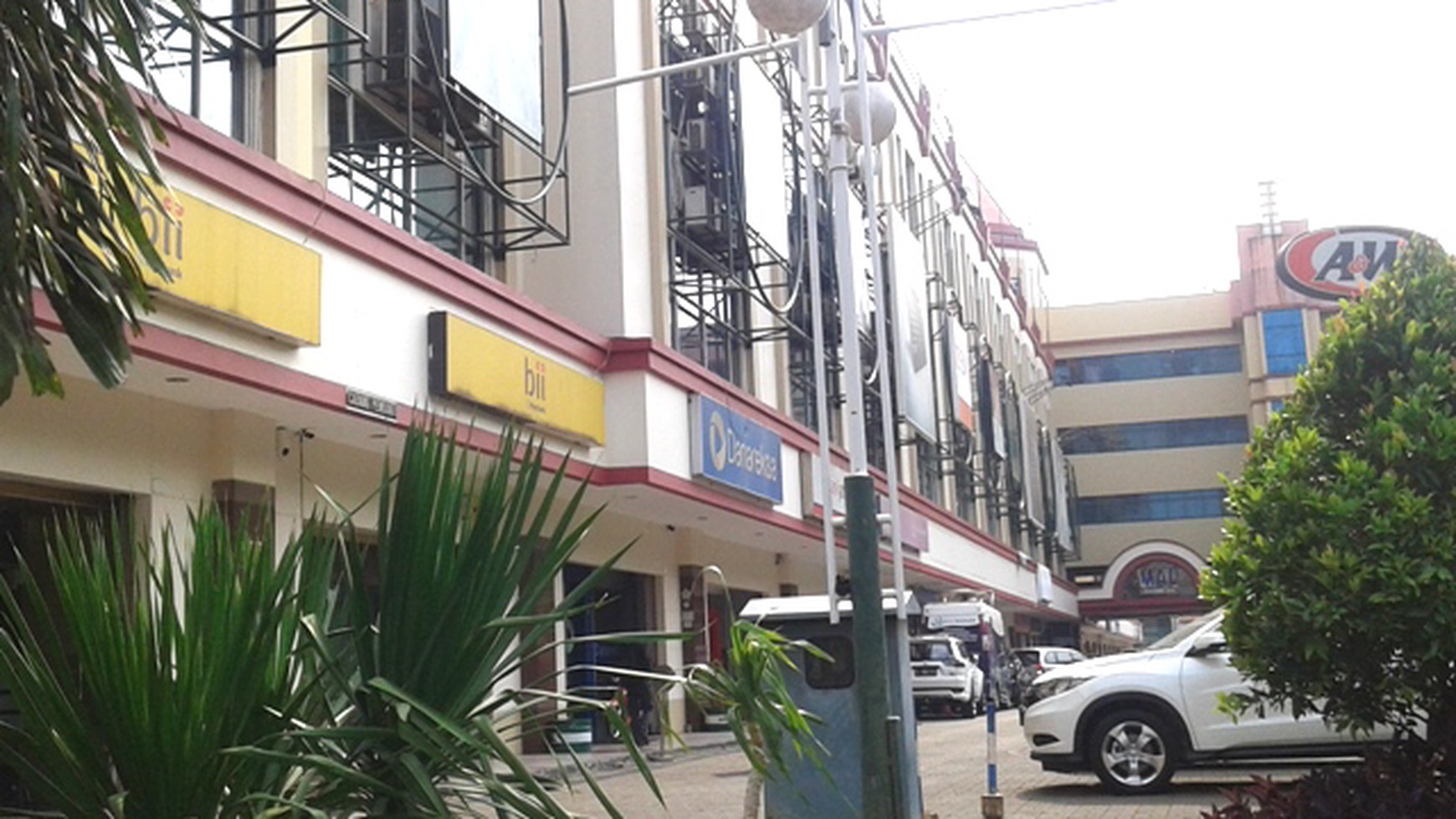 Ruko strategis di pusat kota harga 8M nego
