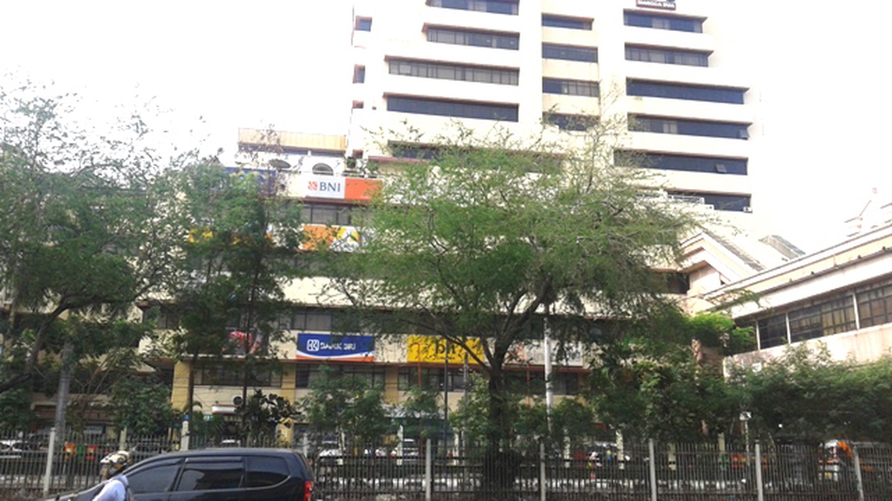 Ruko strategis di pusat kota harga 8M nego
