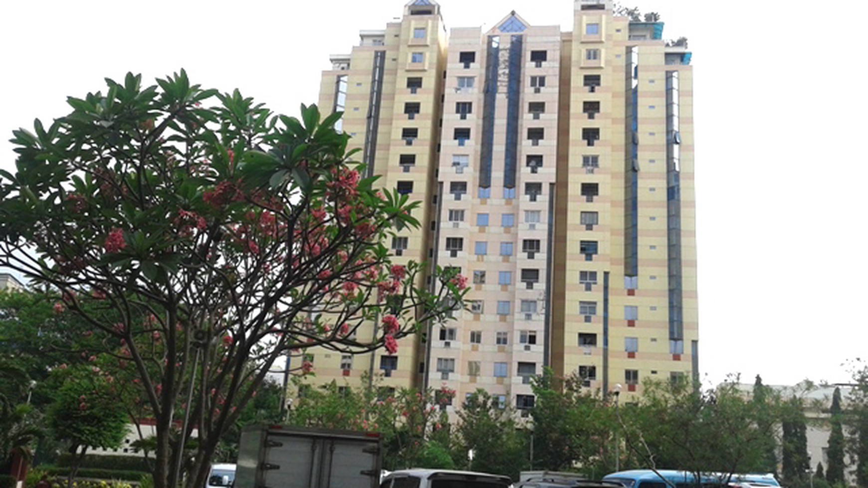 Ruko strategis di pusat kota harga 8M nego