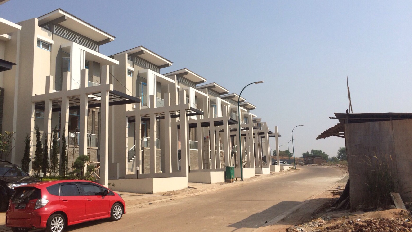 Jual Modern Hill Cirendeu harga Murah Rumah Baru