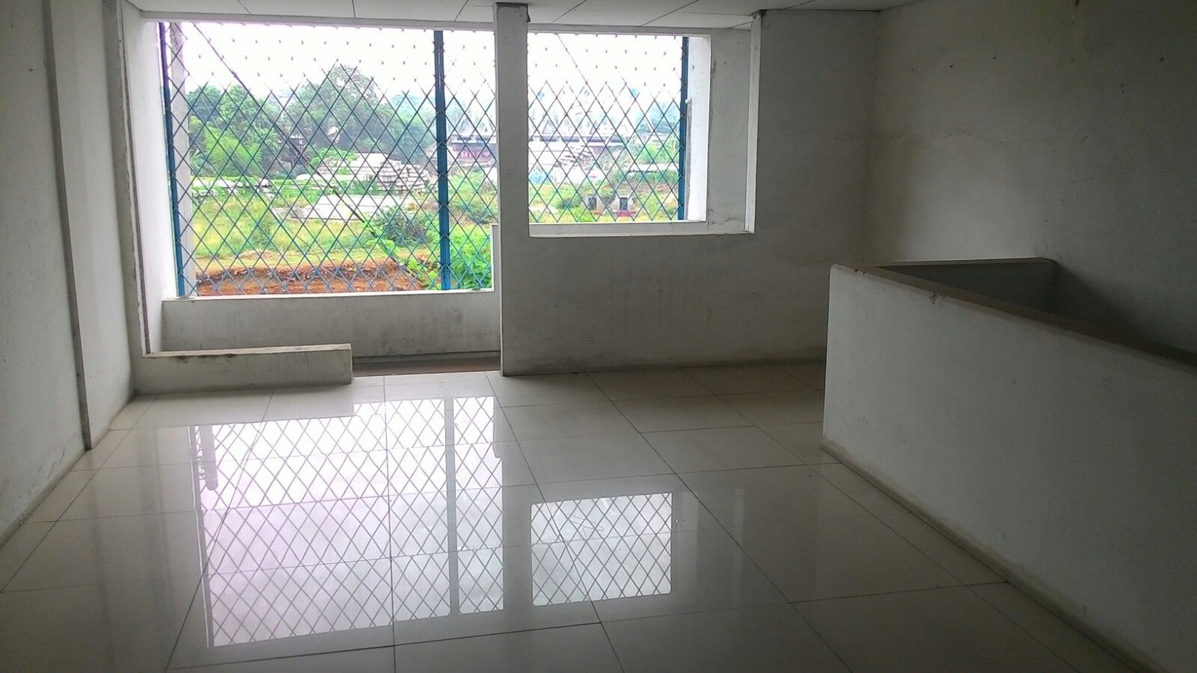 Ruko Pinggir Jalan Cocok Untuk Usaha Di Veteran Jaksel