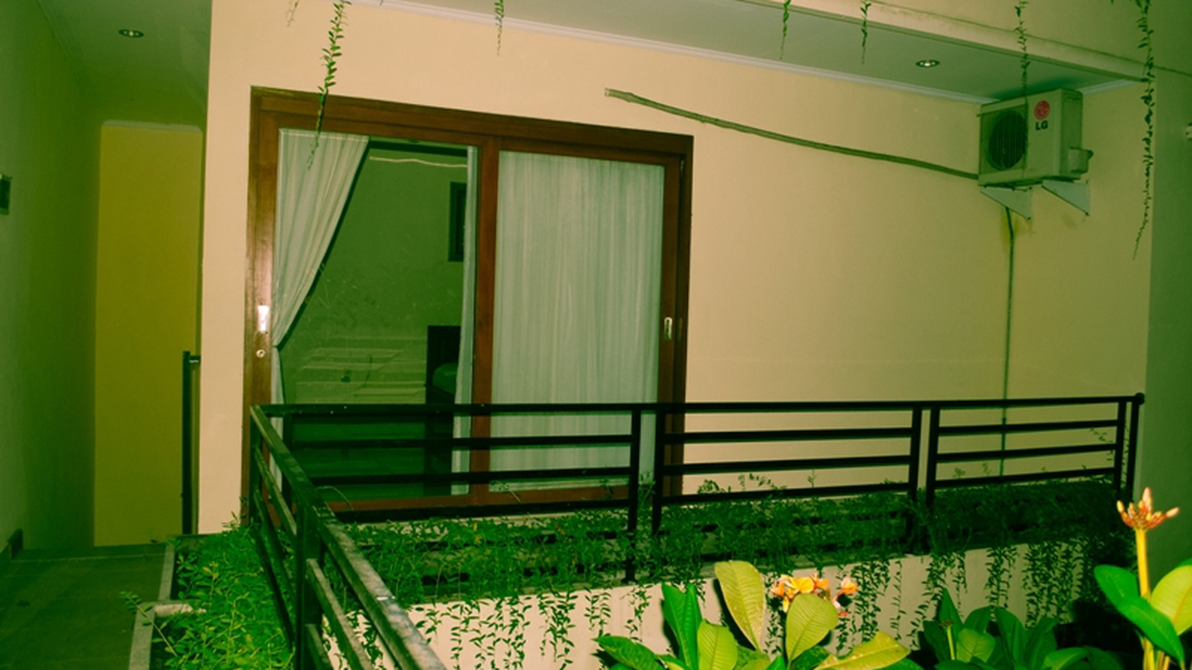 Villa Rental 3 Bedroom In Malboro