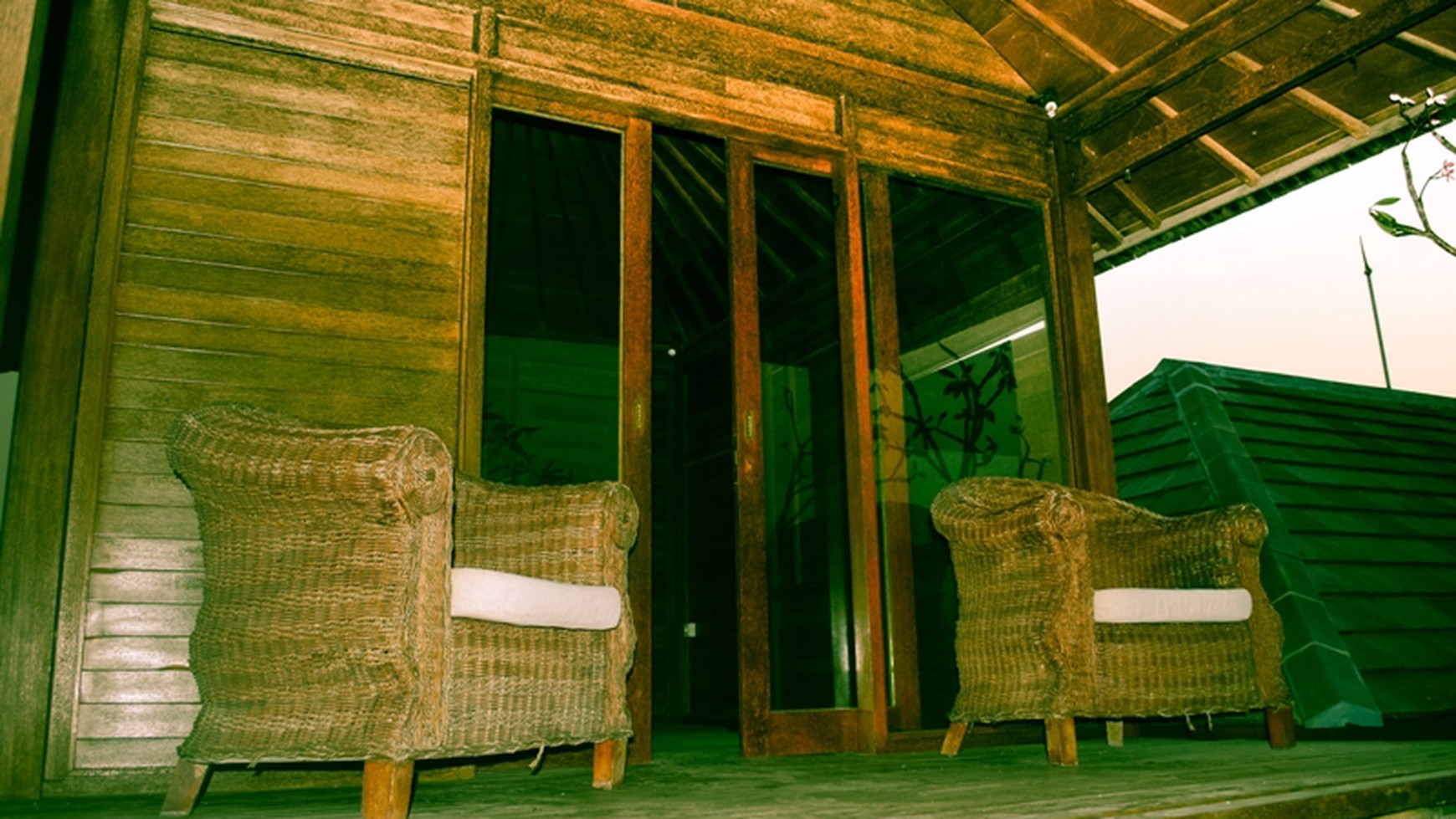 Villa Rental 3 Bedroom In Malboro