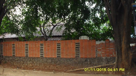 DIjual Rumah Tua Hitung Tanah..BIntaro Veteran..