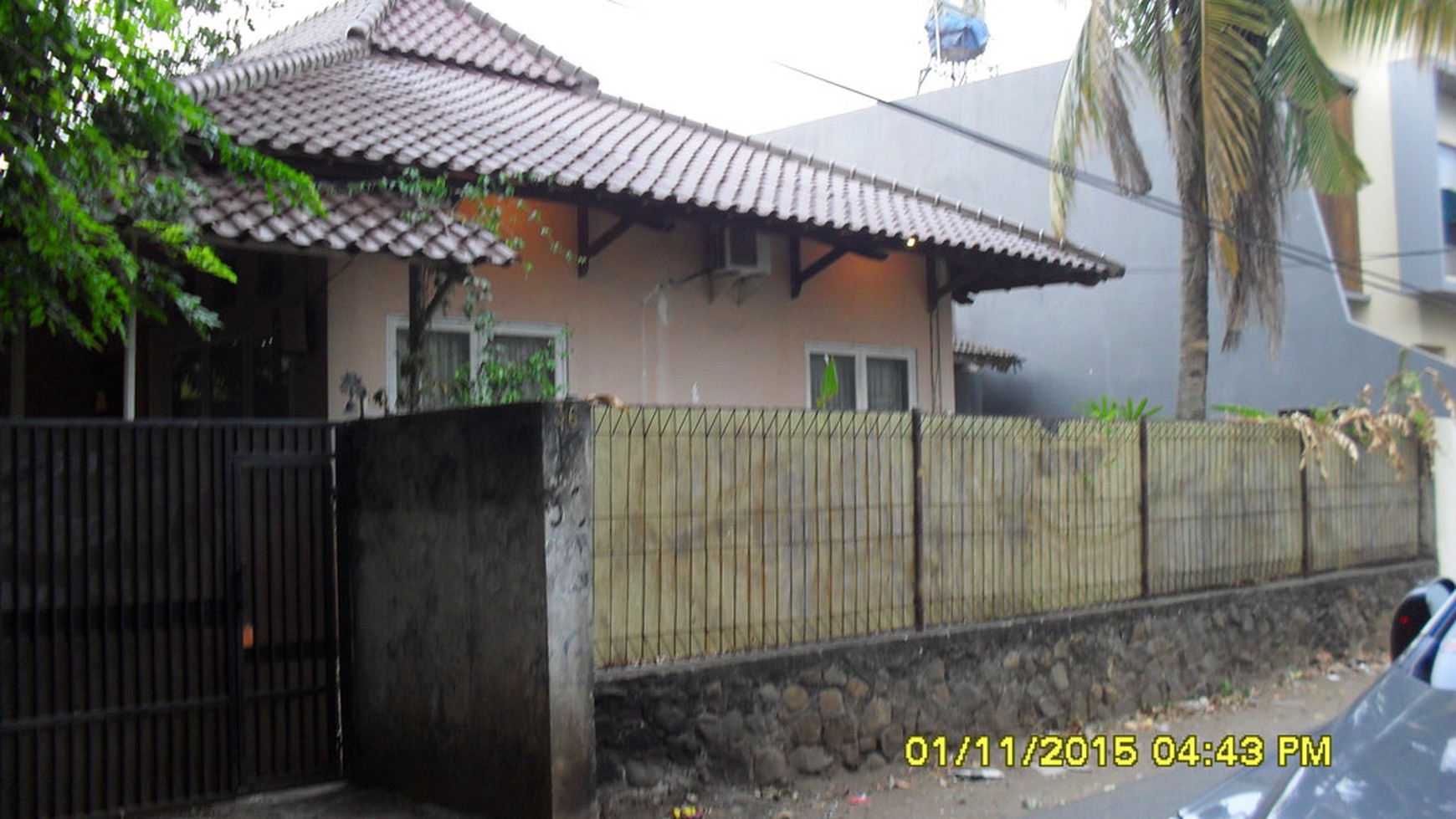 DIjual Rumah Tua Hitung Tanah..BIntaro Veteran..