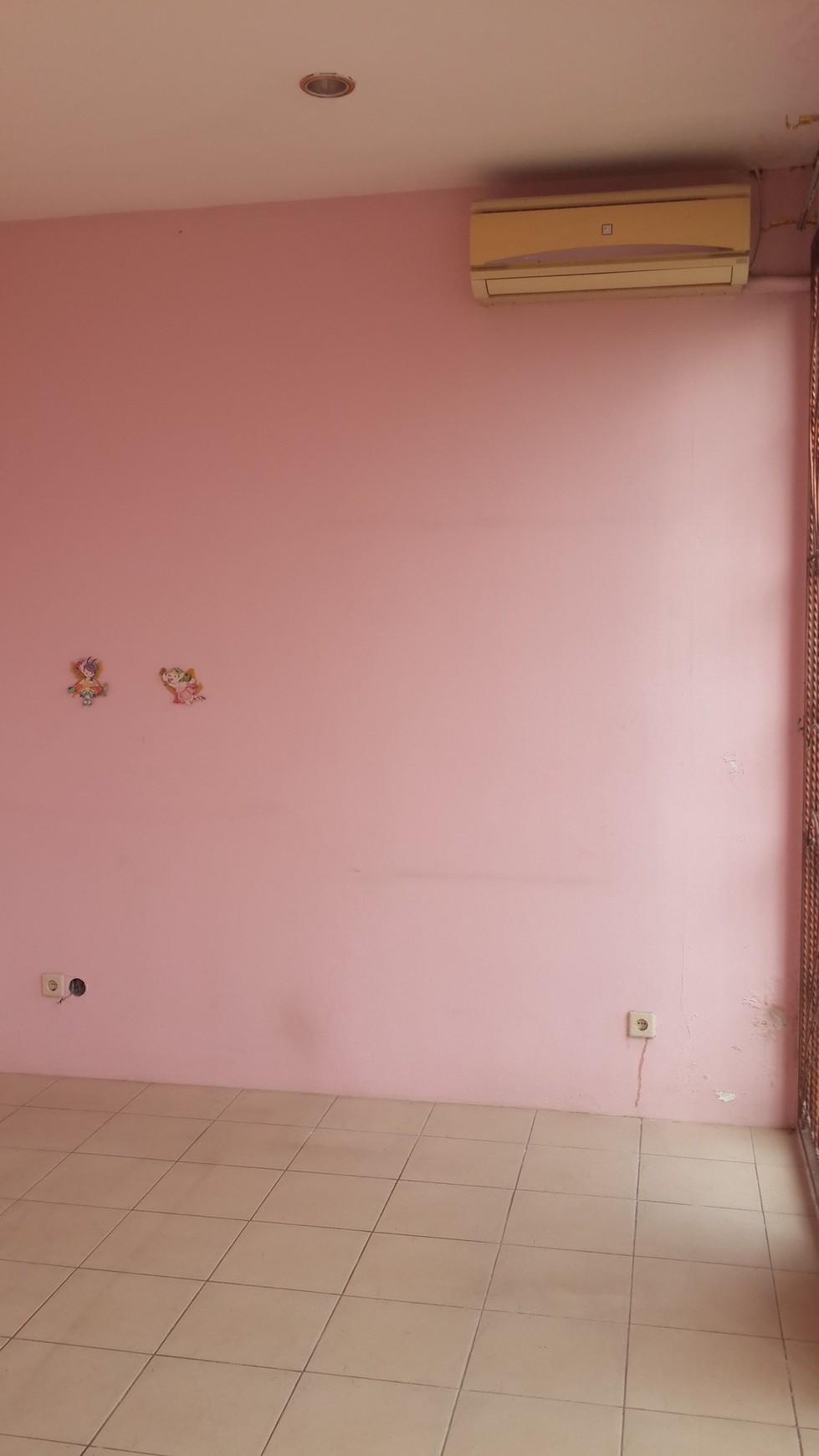 Dijual Rumah Taman New Britania - Lippo Karawaci