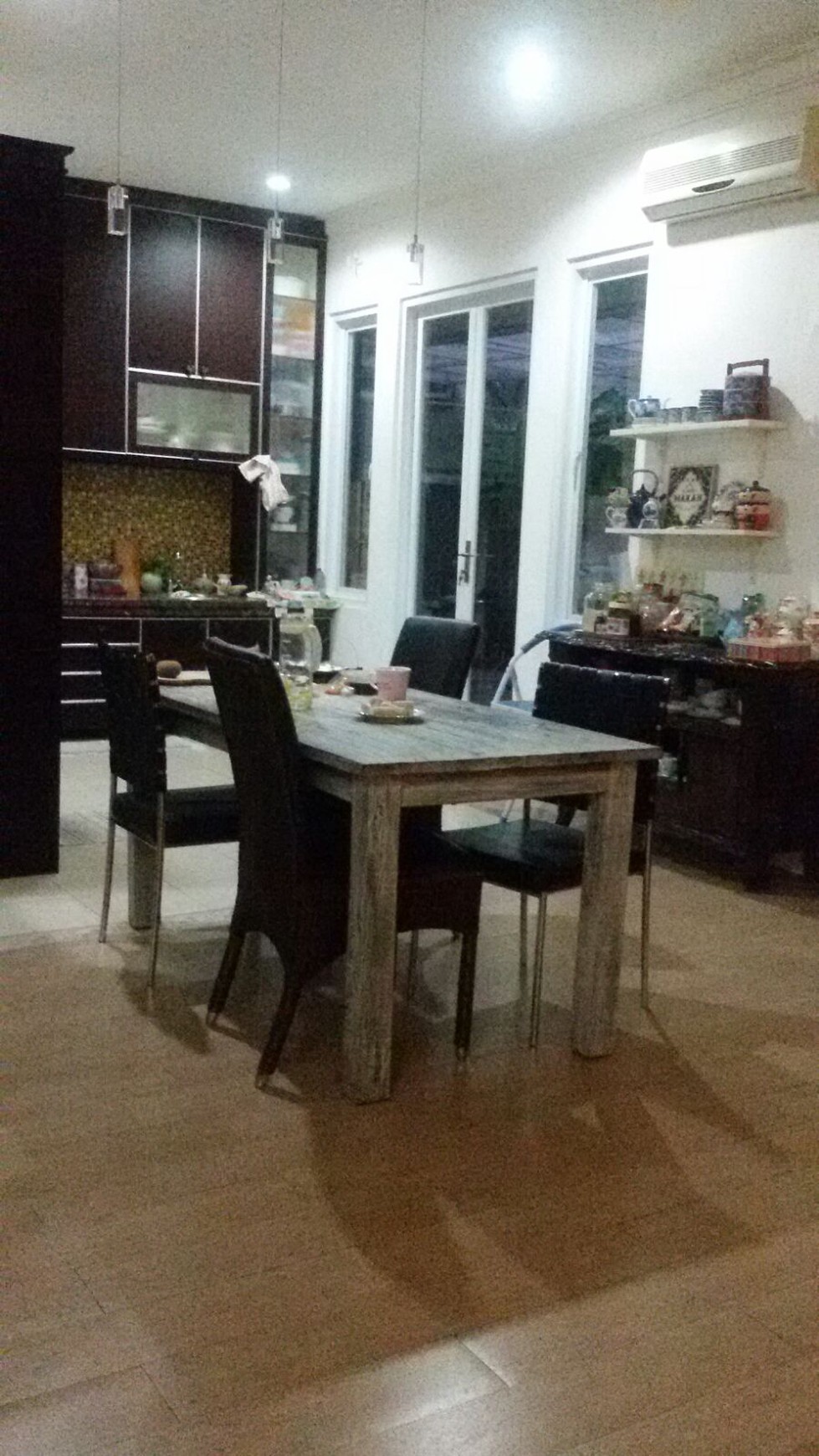 Rumah siap huni di Mampang Prapatan Jakarta Selatan