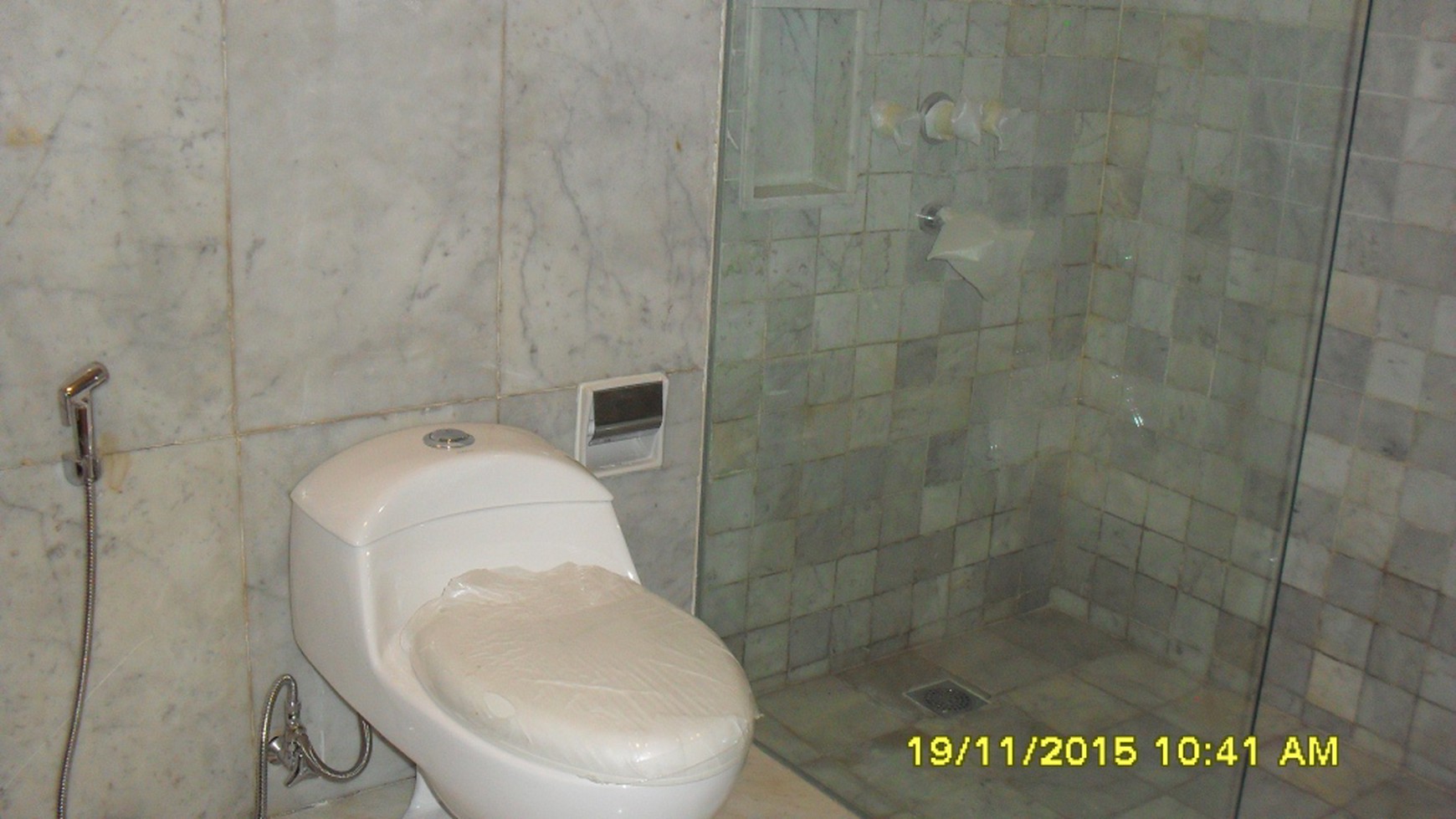 Rumah DIjual di Kebayoran Baru.. 3 Lantai..