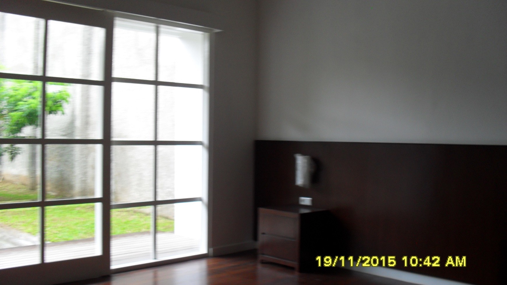 Rumah DIjual di Kebayoran Baru.. 3 Lantai..