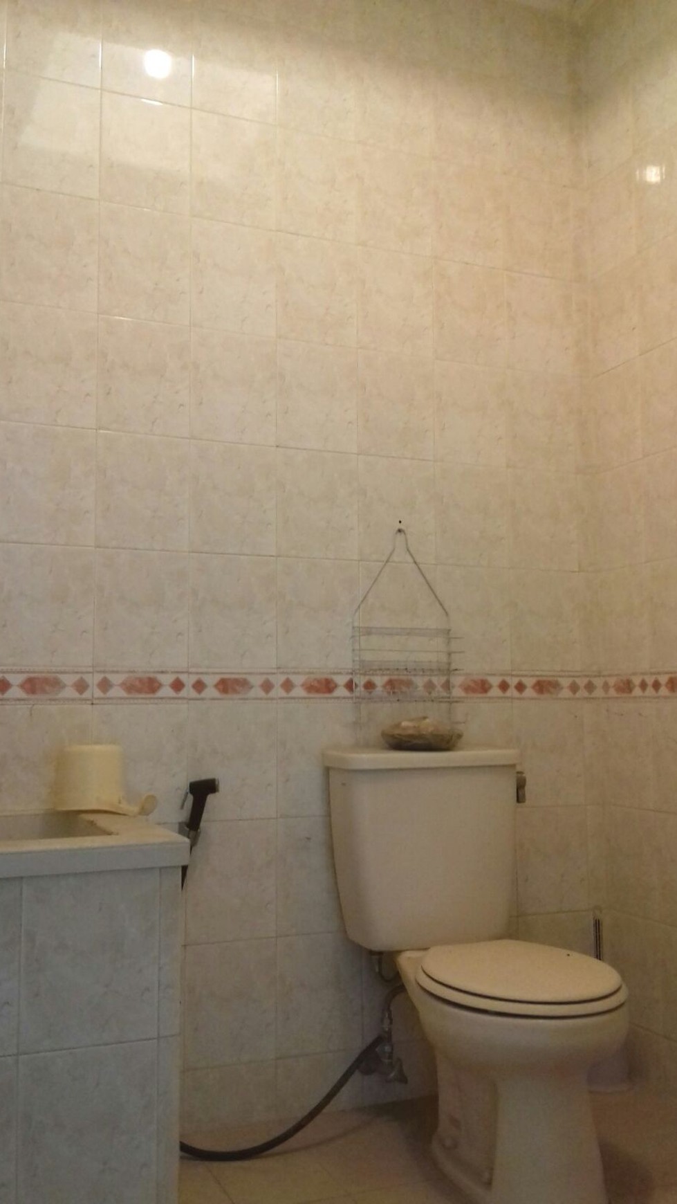 Rumah Cantik siap huni di sektor 9