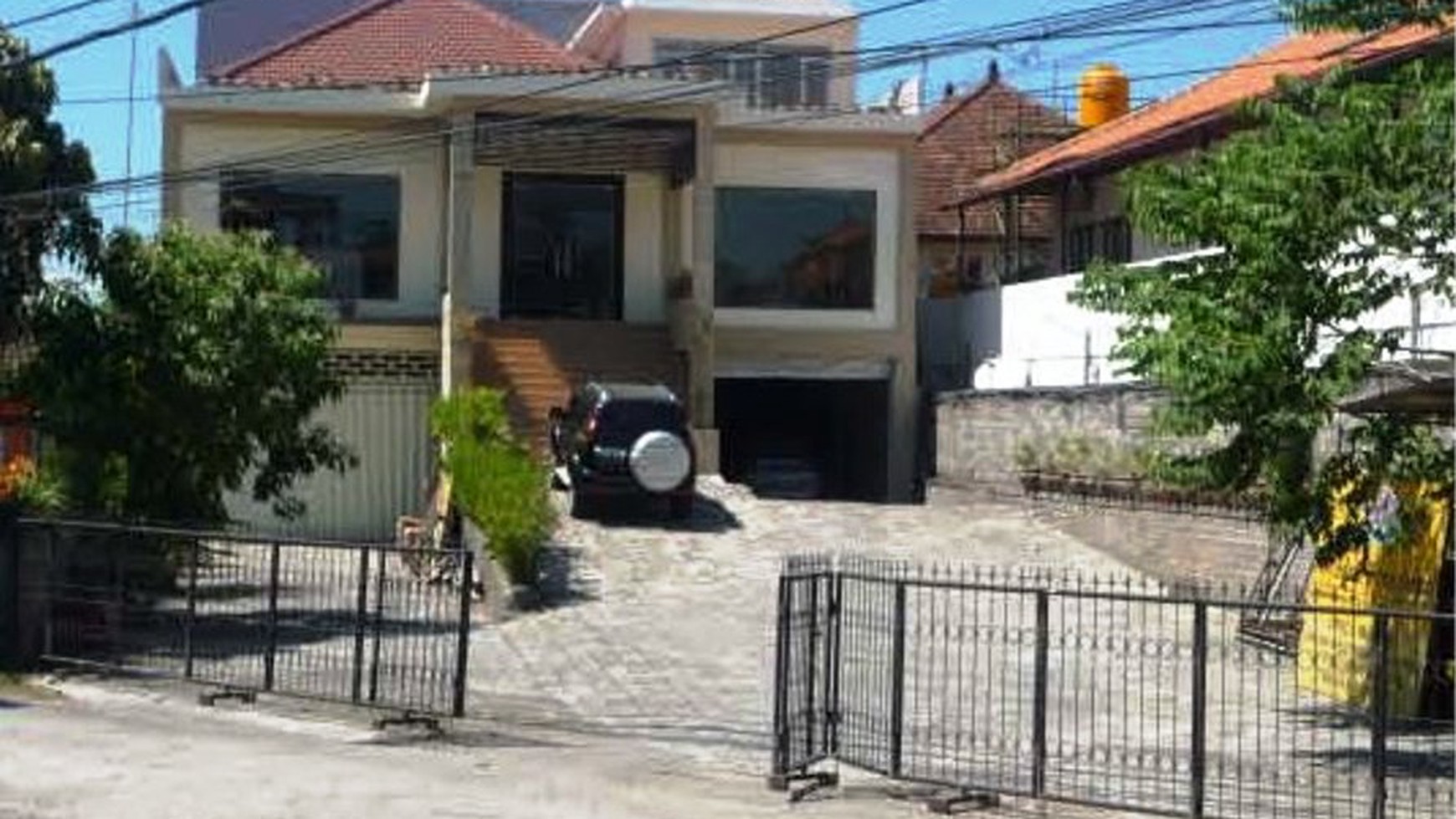 GEDUNG PERKANTORAN DAN MINI APARTEMEN