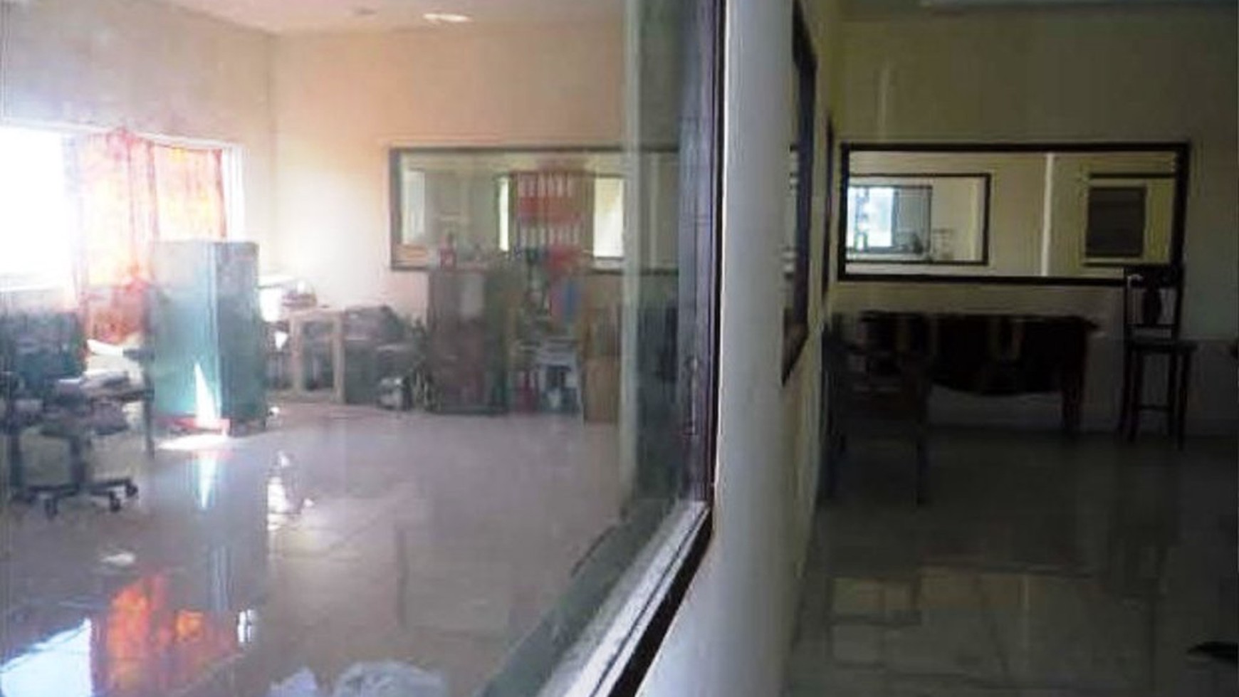 GEDUNG PERKANTORAN DAN MINI APARTEMEN