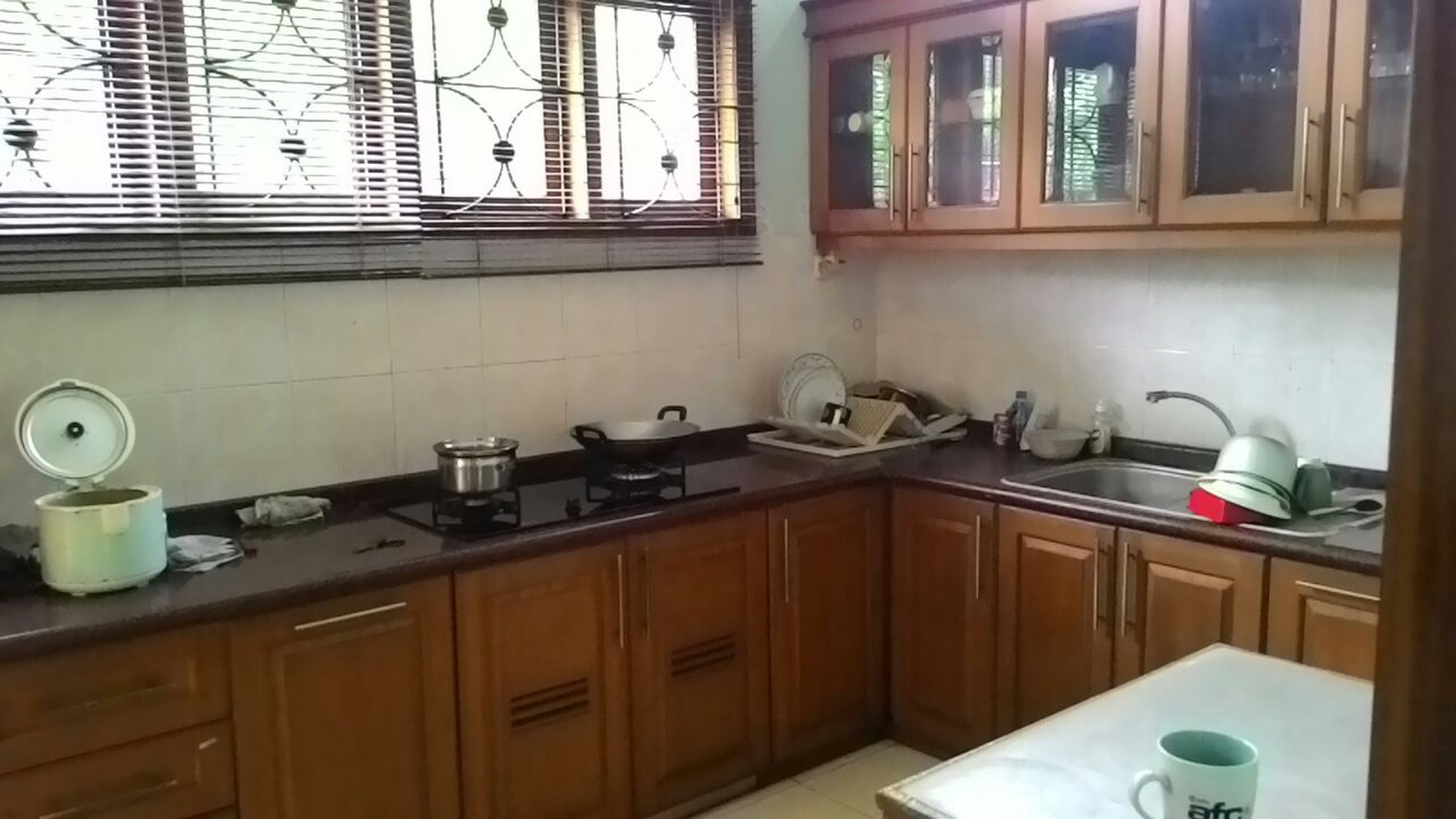 RUMAH MINIMALIS BAGUS,SIAP HUNI,GOOD PRICE SEKTOR 3 BINTARO JAYA..