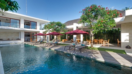 Holiday Rentals - Casa Brio Seminyak - 4 Bedrooms Villa