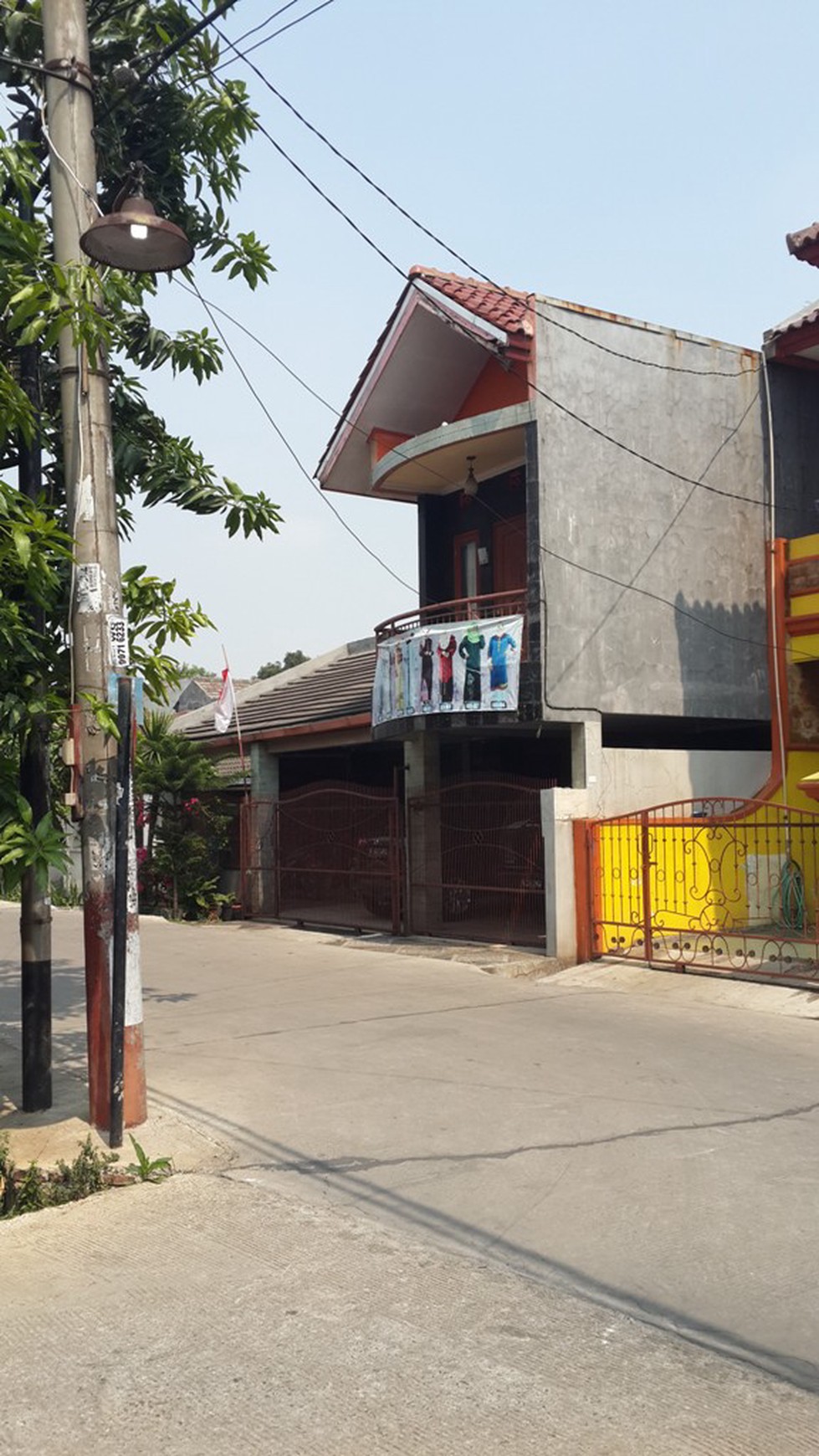 RUMAH STRATEGIS,SIAP HUNI DI PONDOK AREN