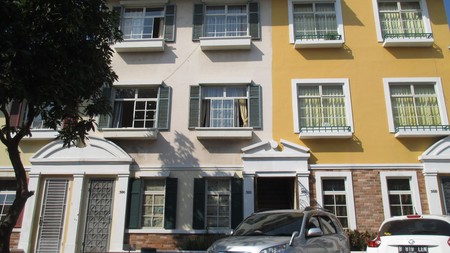 Dijual Townhouse Taman Ayu Lantai 2&3- Lippo Karawaci