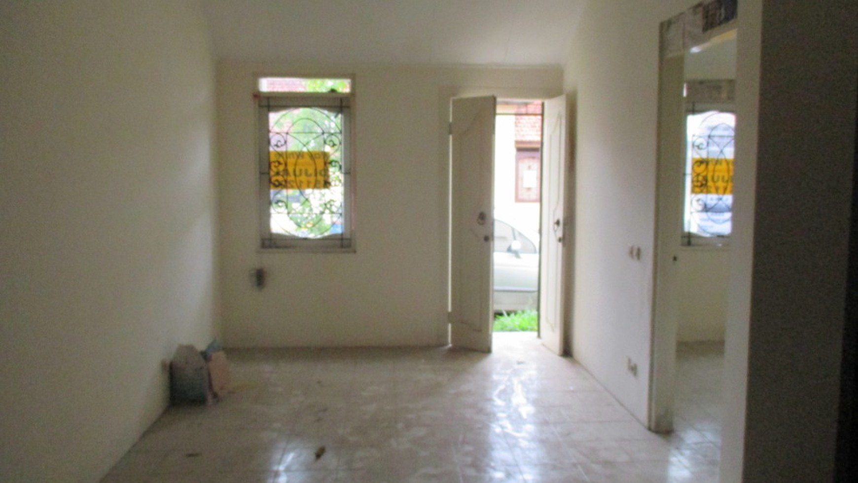 Dijual Rumah Taman Ubud Permai - Lippo Karawaci