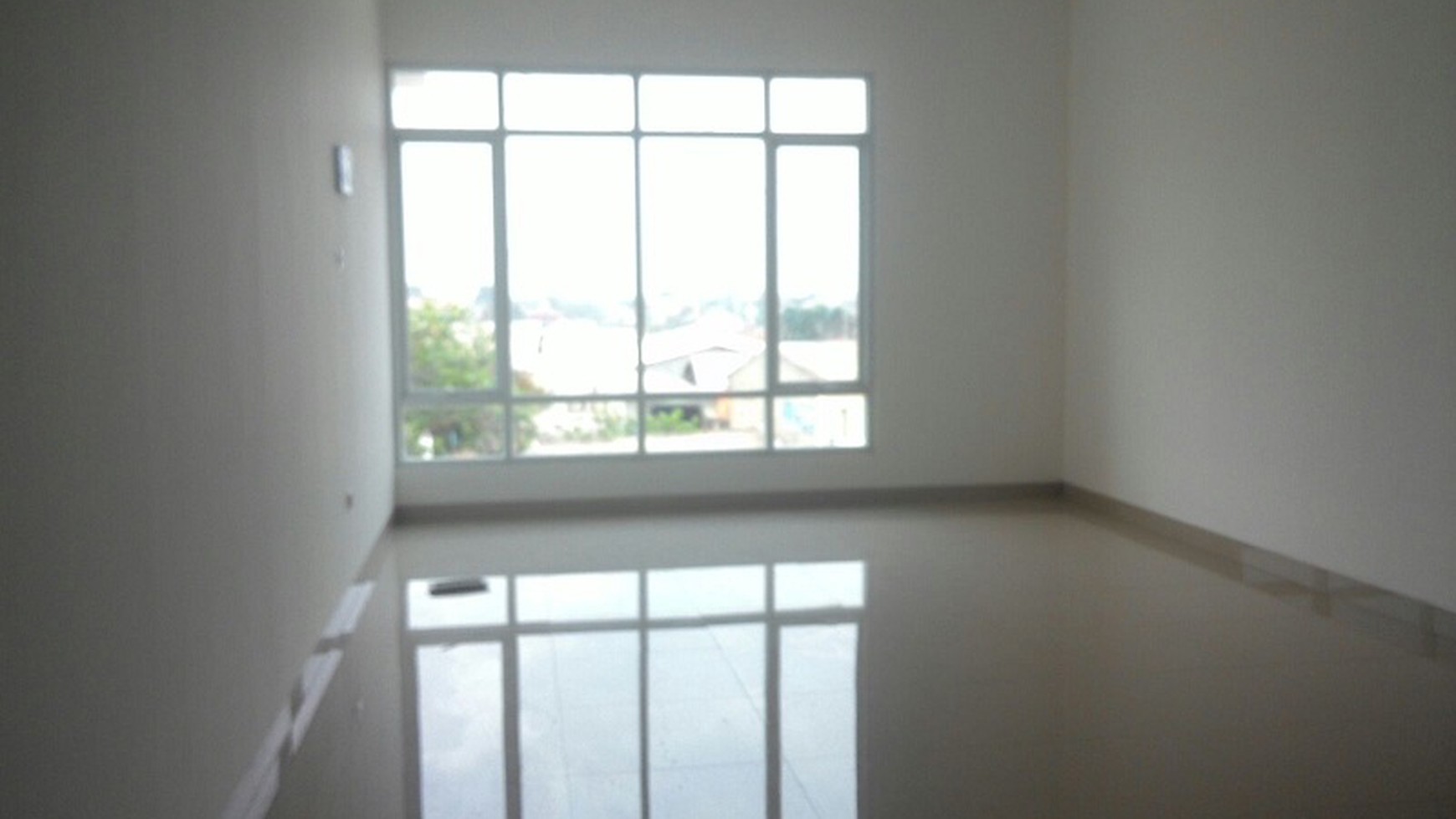 DIJUAL RUKO 2 TINGKAT, BARU, GOOD INVESTMEN, LOKASI PRIMA, JL. BESAR JL. BENDA RAYA PAMULANG SERPONG TANGERANG BANTEN