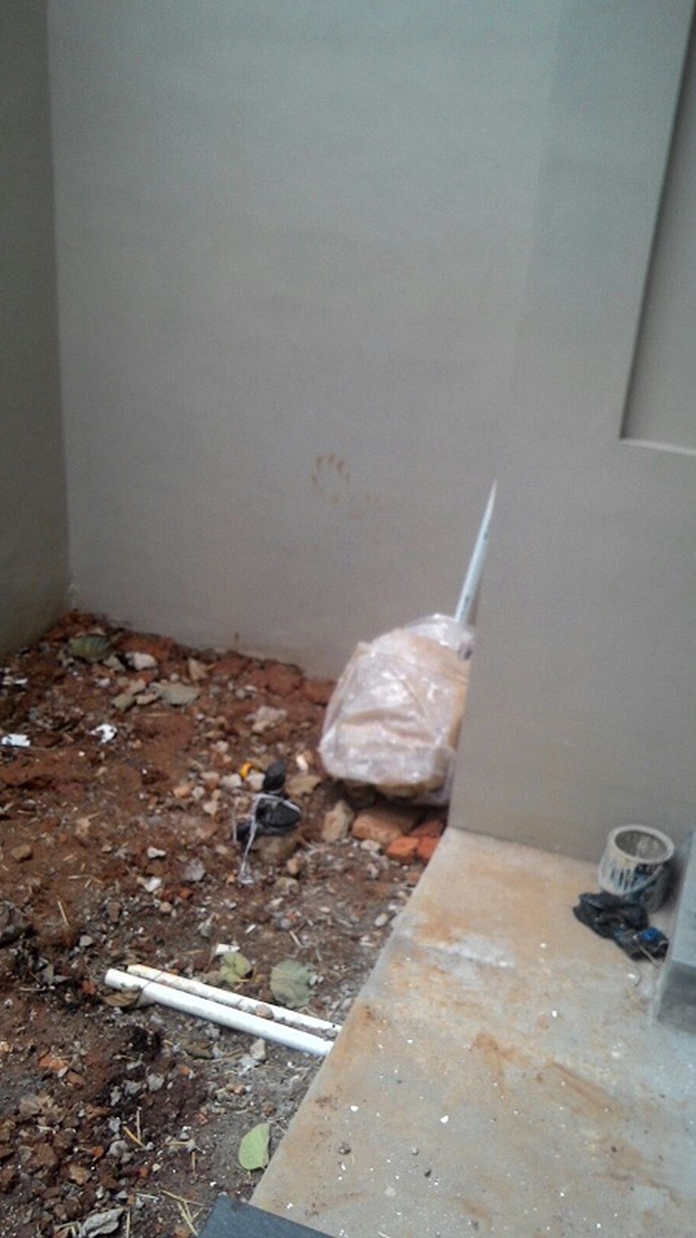 DIJUAL RUKO 2 TINGKAT, BARU, GOOD INVESTMEN, LOKASI PRIMA, JL. BESAR JL. BENDA RAYA PAMULANG SERPONG TANGERANG BANTEN