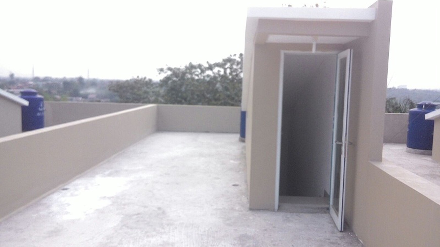 DIJUAL RUKO 2 TINGKAT, BARU, GOOD INVESTMEN, LOKASI PRIMA, JL. BESAR JL. BENDA RAYA PAMULANG SERPONG TANGERANG BANTEN